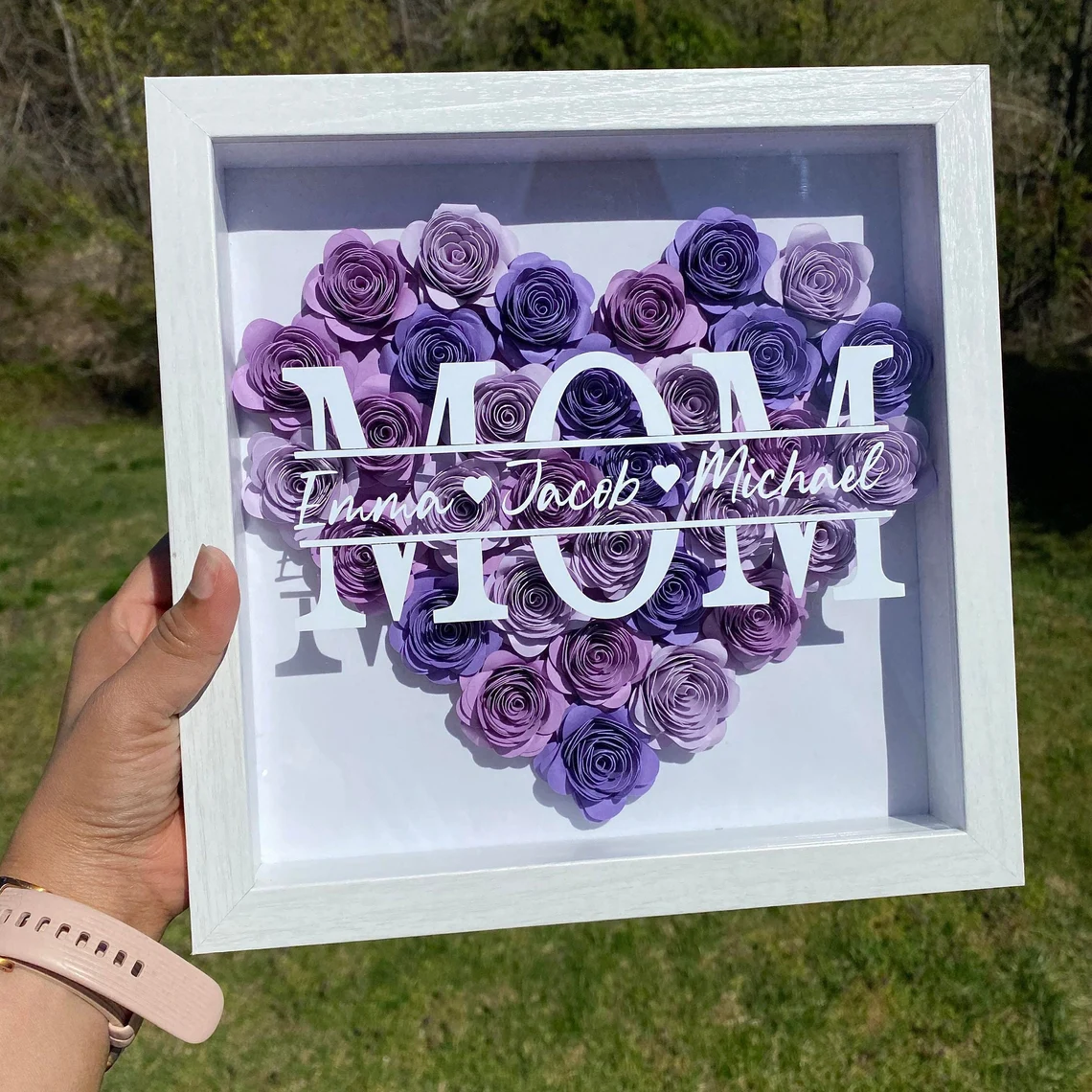 ❤️Mom Heart Shaped Monogram Flower Shadow Box Gift For Mothers